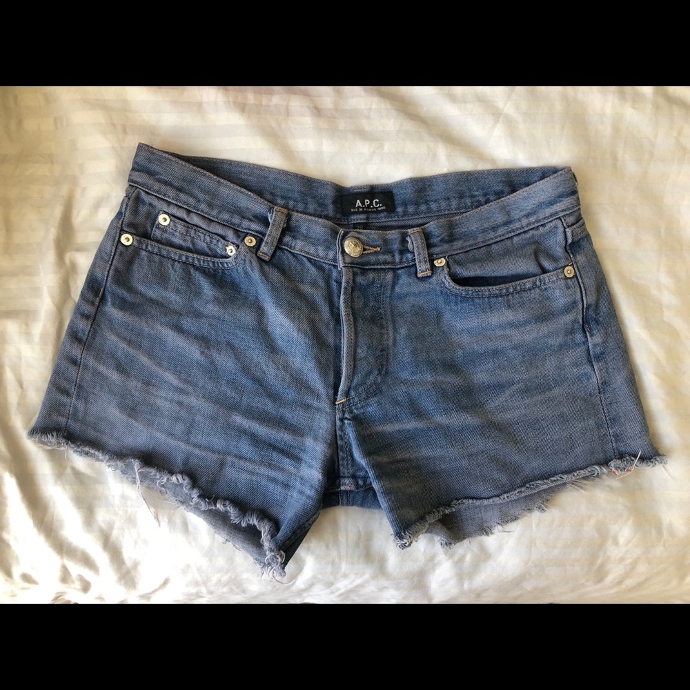 APC Cut Off Shorta